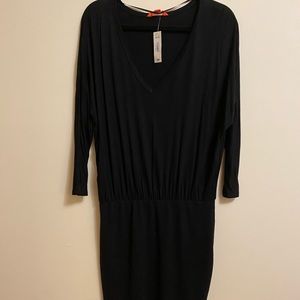 NWT Joe Fresh Black V-Neck Dress 🌻